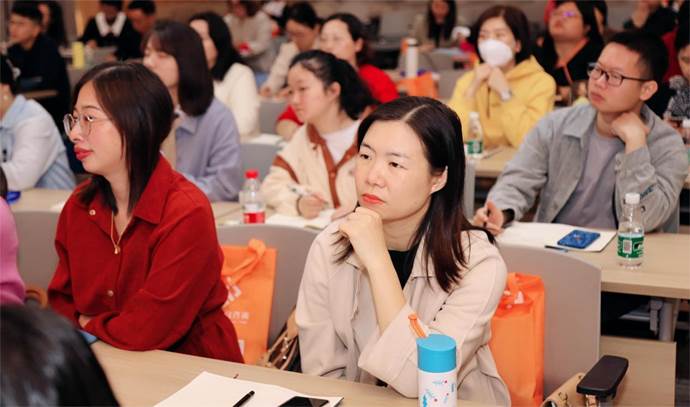 clip_image008.jpg GZ2A5645